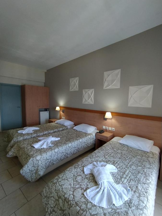 Plaz Hotel Selianítika エクステリア 写真