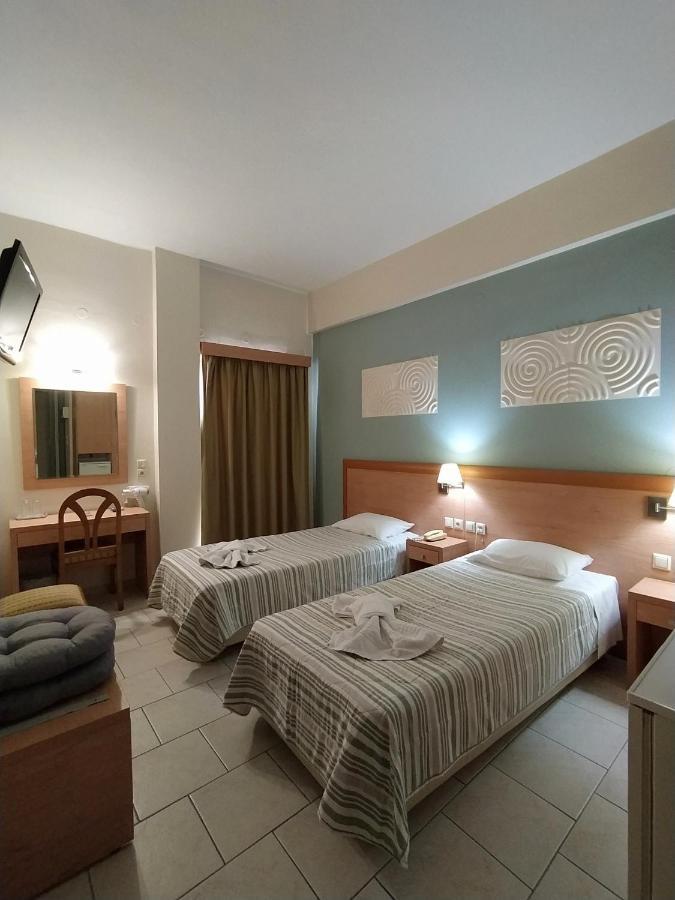 Plaz Hotel Selianítika エクステリア 写真