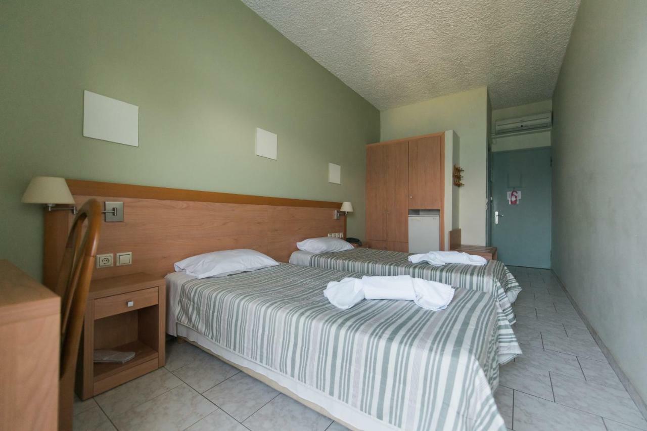 Plaz Hotel Selianítika エクステリア 写真
