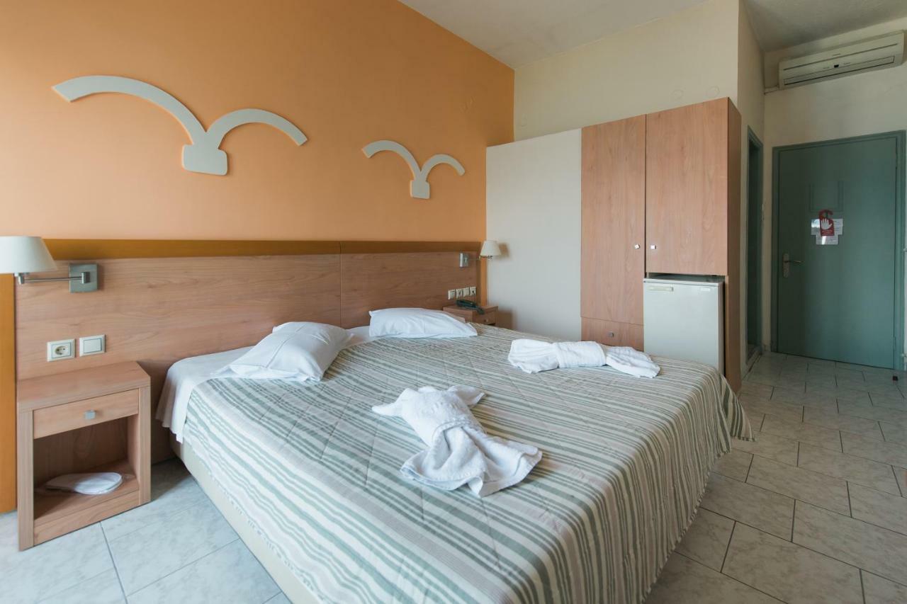 Plaz Hotel Selianítika エクステリア 写真