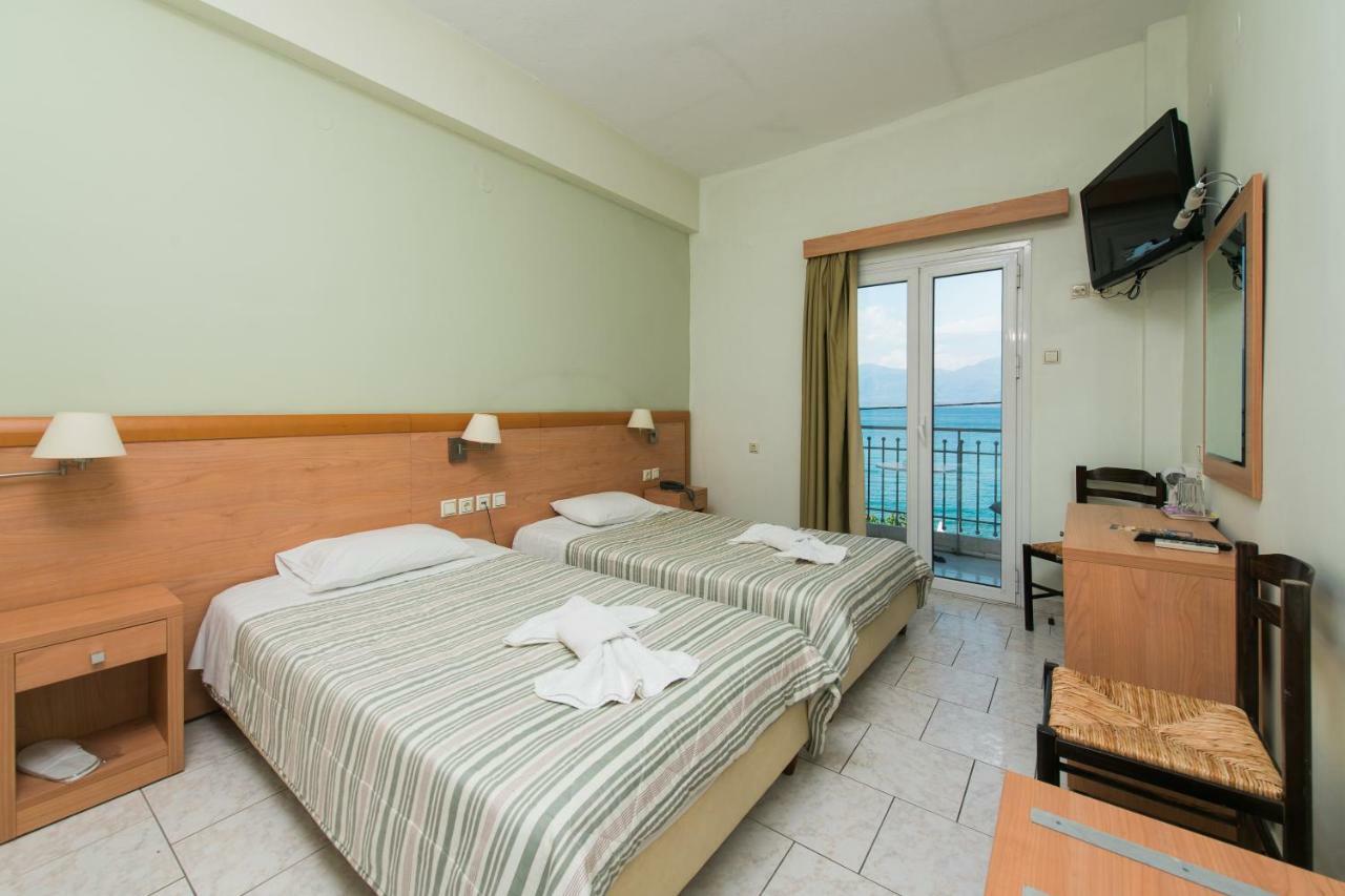 Plaz Hotel Selianítika エクステリア 写真