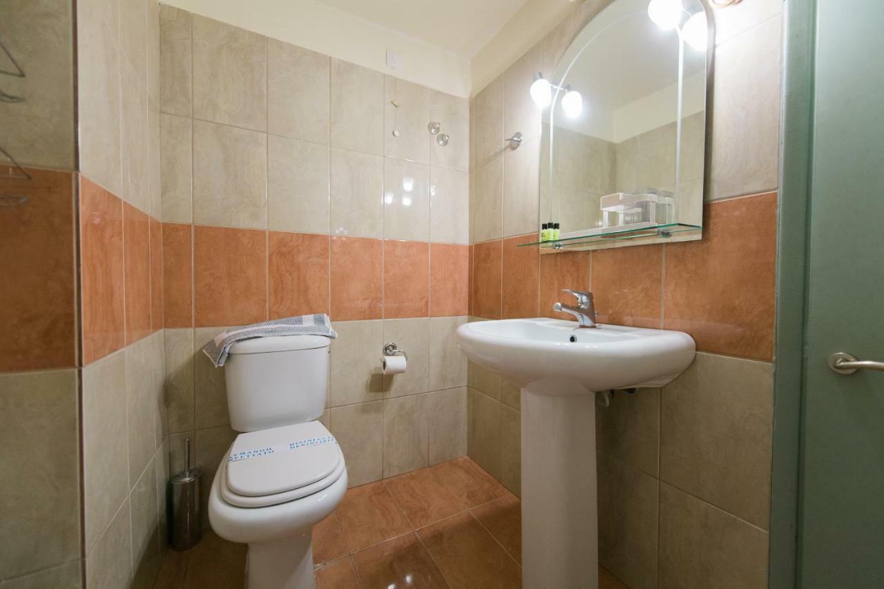Plaz Hotel Selianítika エクステリア 写真
